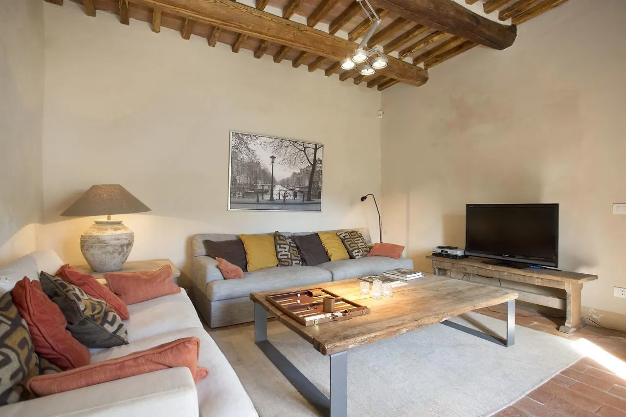 Chiodo By Salogi Villas Vorno Италия